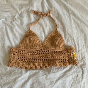 CROCHET CROP TOP MEDIUM-LARGE
